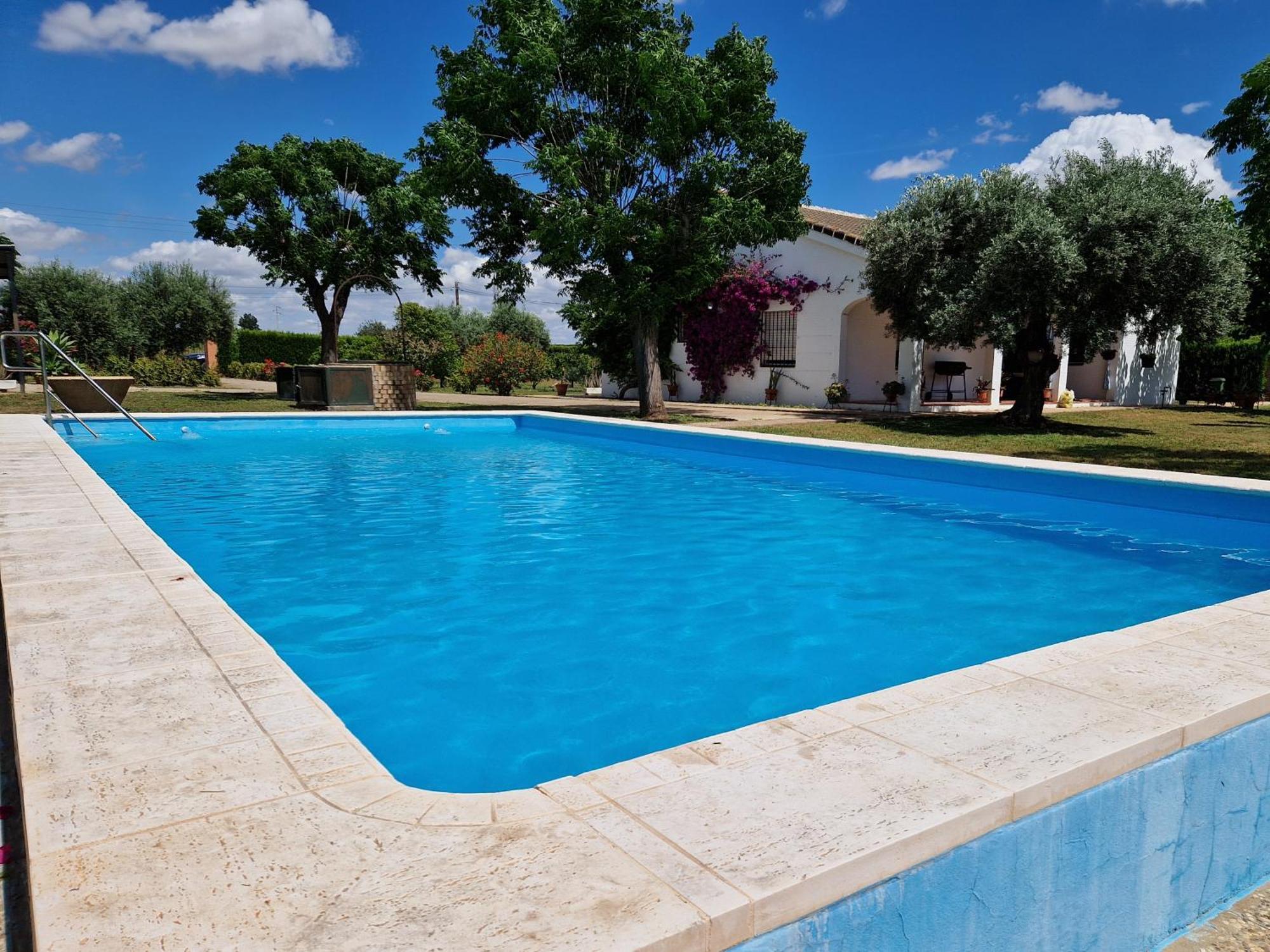 Casa En El Campo Cerca De Sevilla La Rinconada Exterior foto